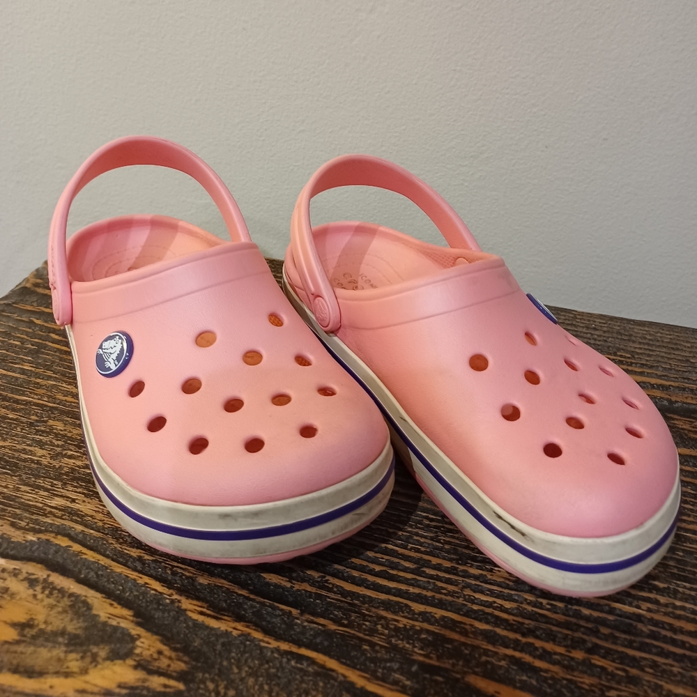 Pink cross youth size 12